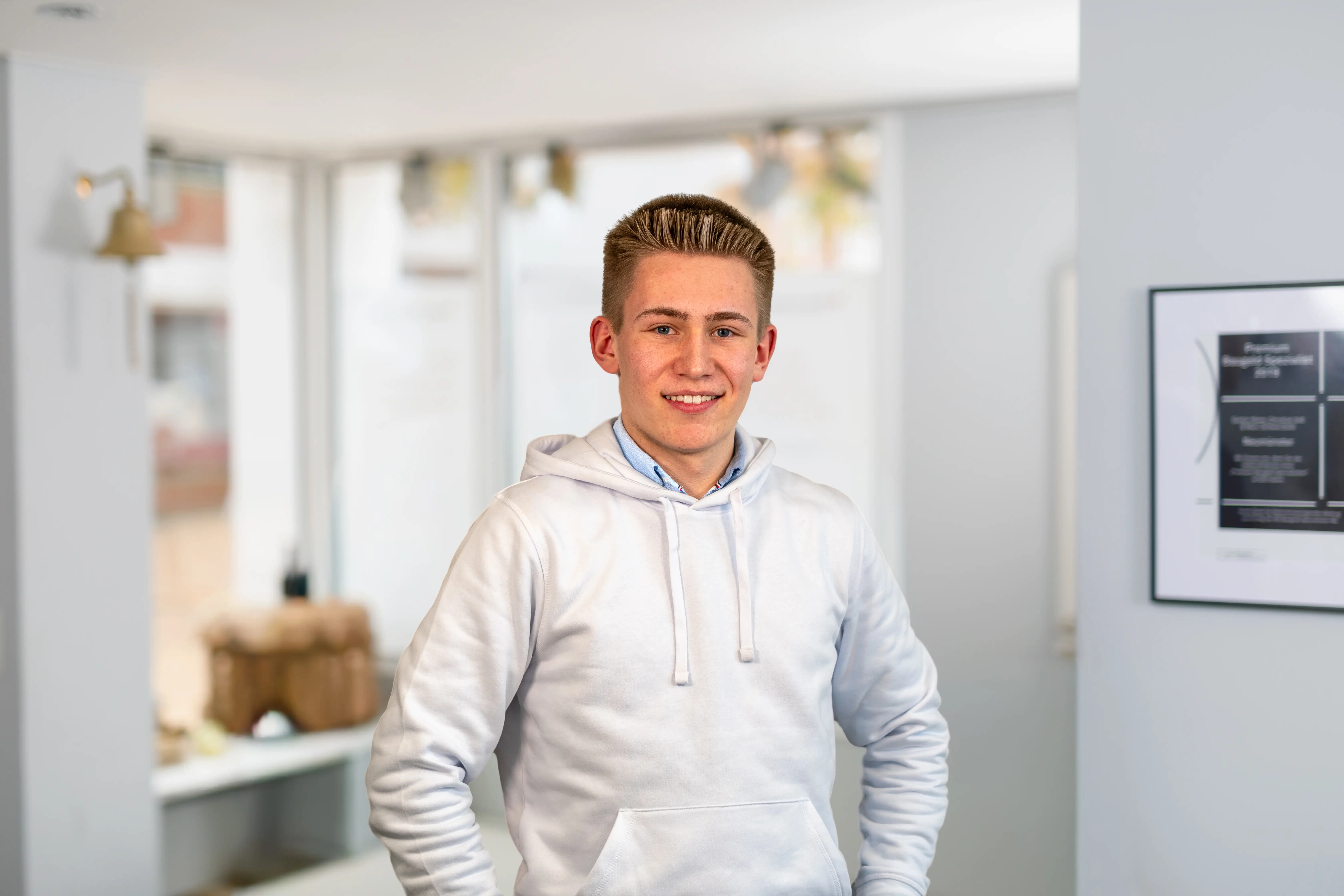 Porträt von Tarje Augustin, IT- und Social-Media-Management bei Kleen, Voß & Kollegen